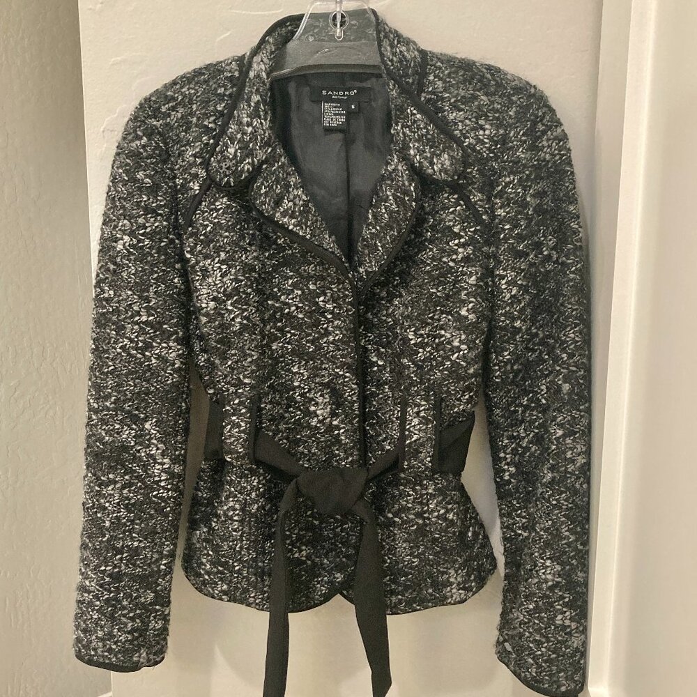 Sandro Never Worn Black and White cropped Blazer with tie belt size small